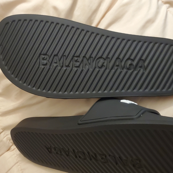 Pool Slides - Picture 2 of 3